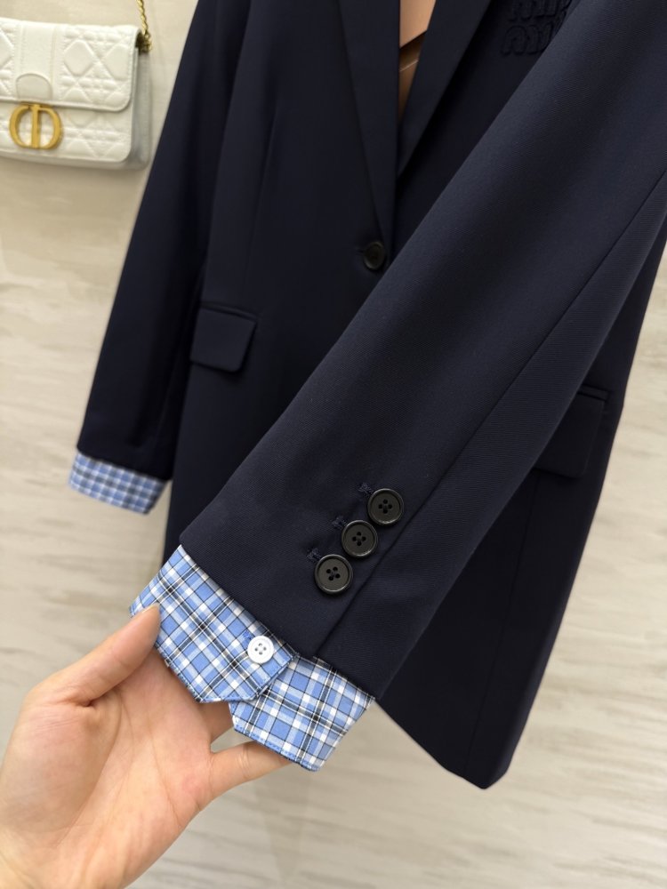 A jacket female фото 5