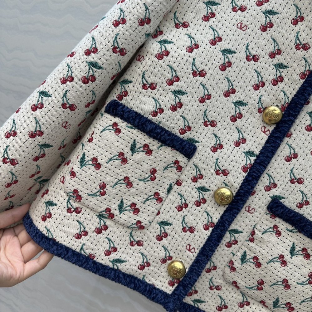 A jacket female фото 5