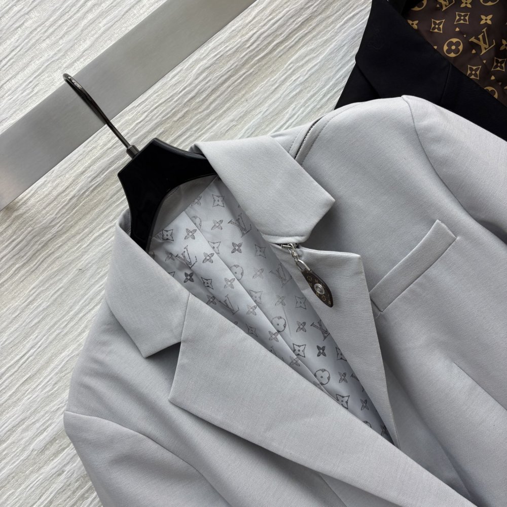 A jacket female фото 5