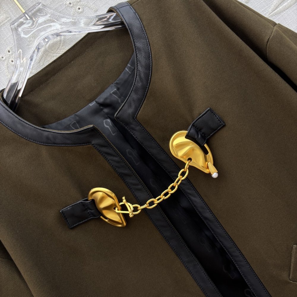 A jacket female фото 5