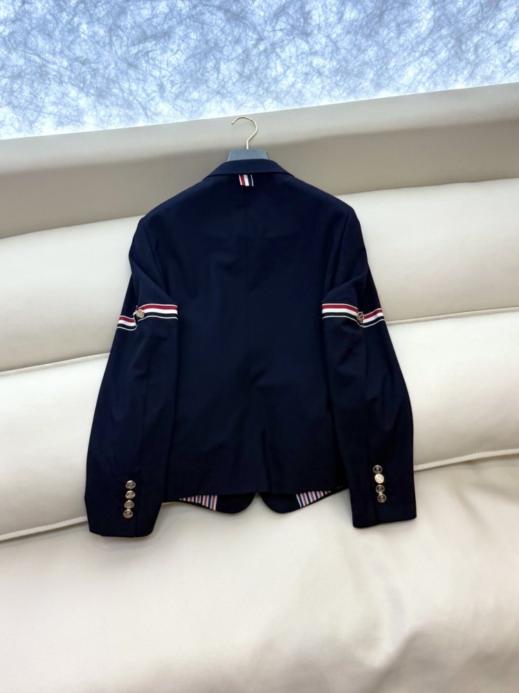 Пиджак женский фото 5