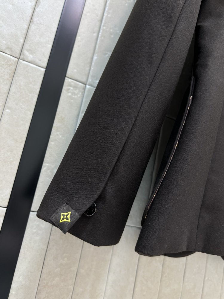 Пиджак женский фото 5