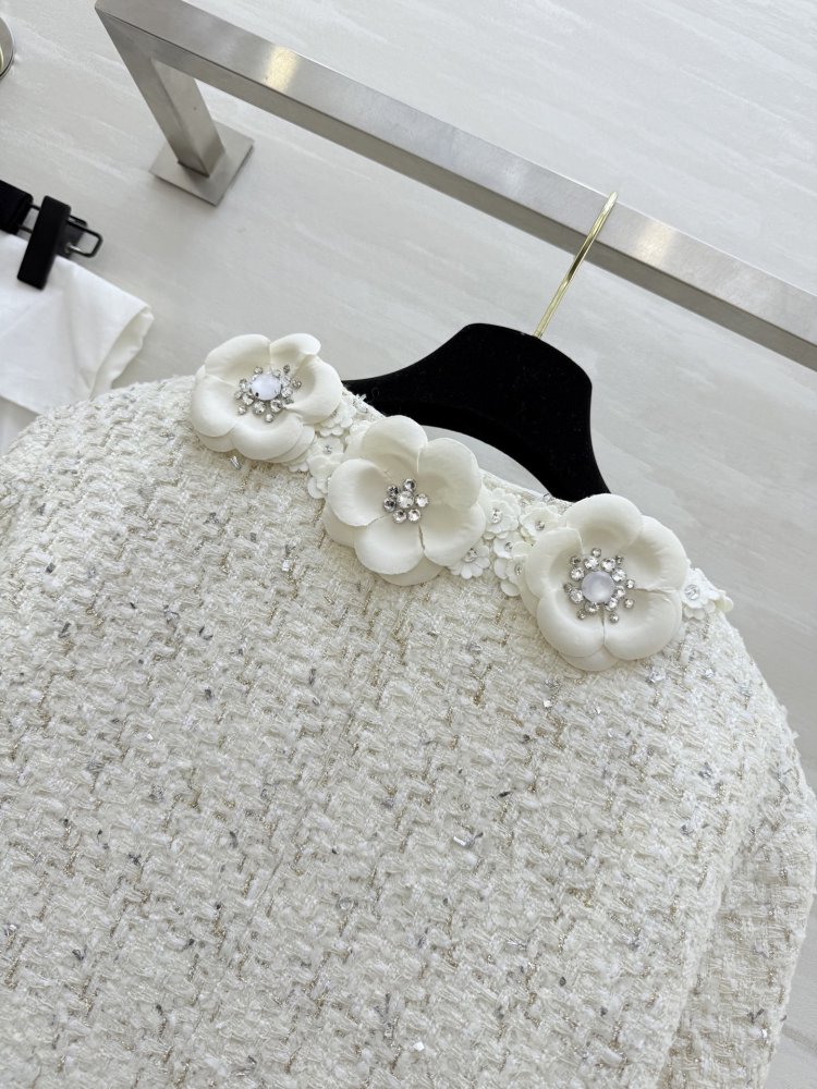 A jacket female фото 5