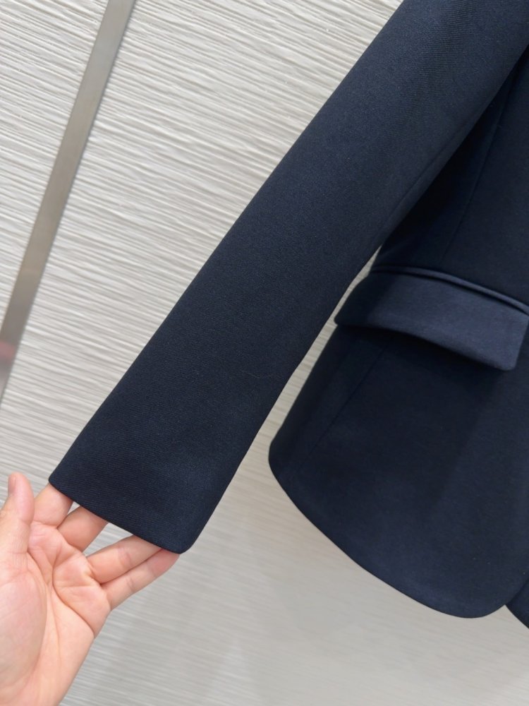 Пиджак женский фото 6