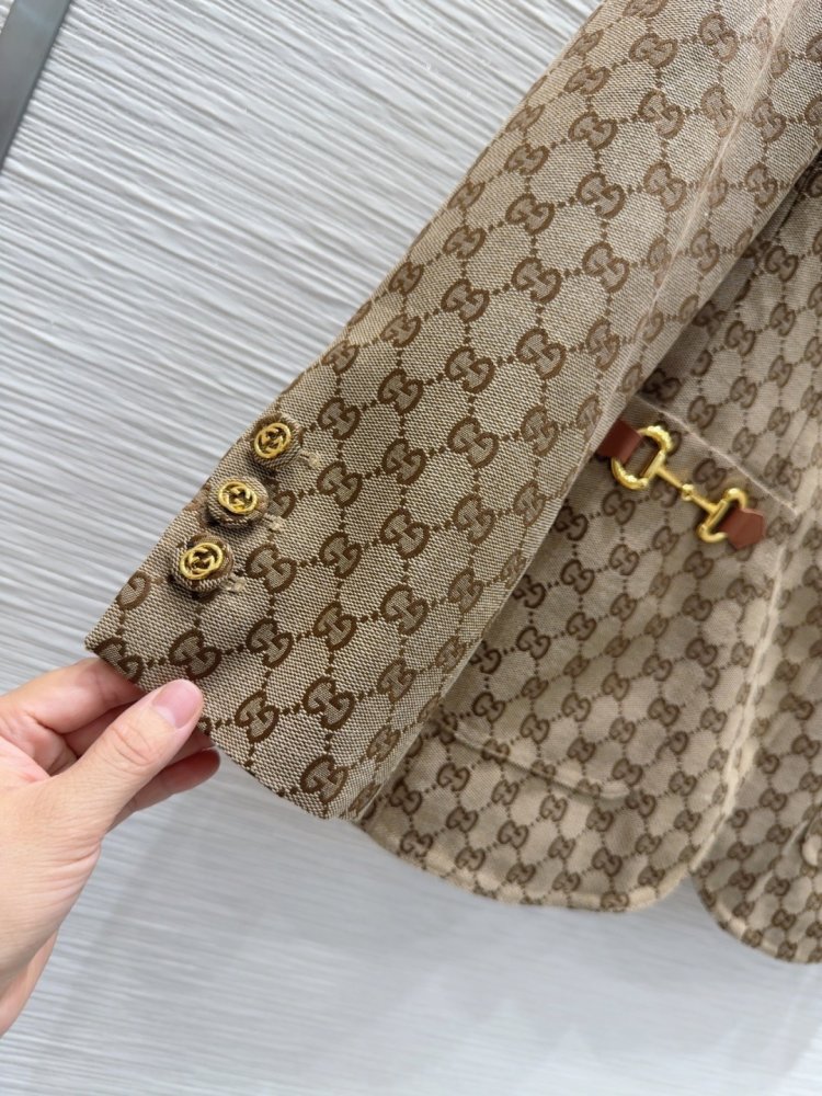 A jacket female фото 6