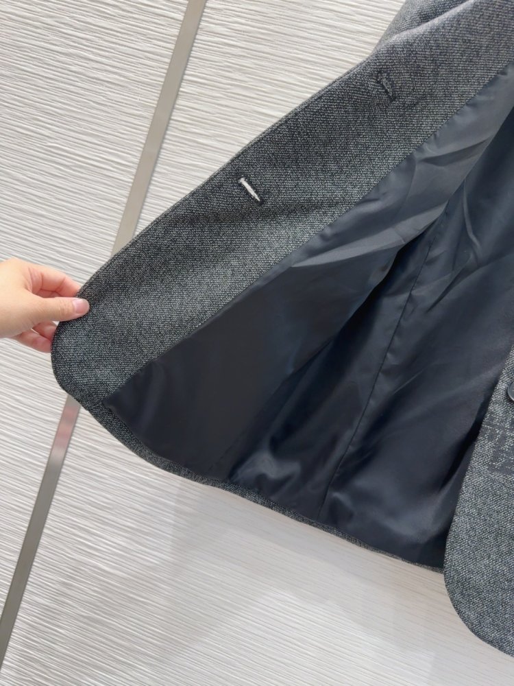 Пиджак женский фото 6