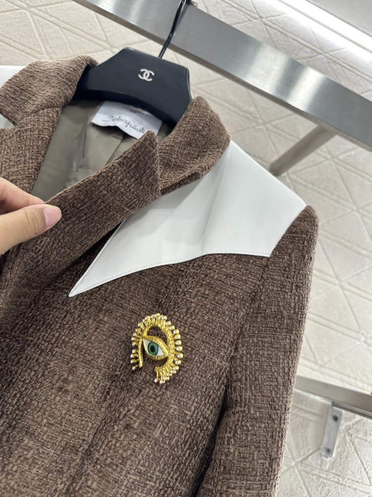 Пиджак женский фото 6