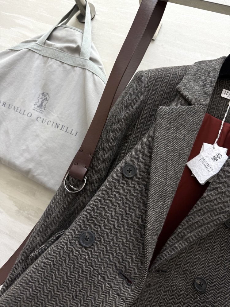 Піджак жіночий фото 6