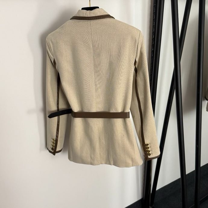 A jacket female фото 7