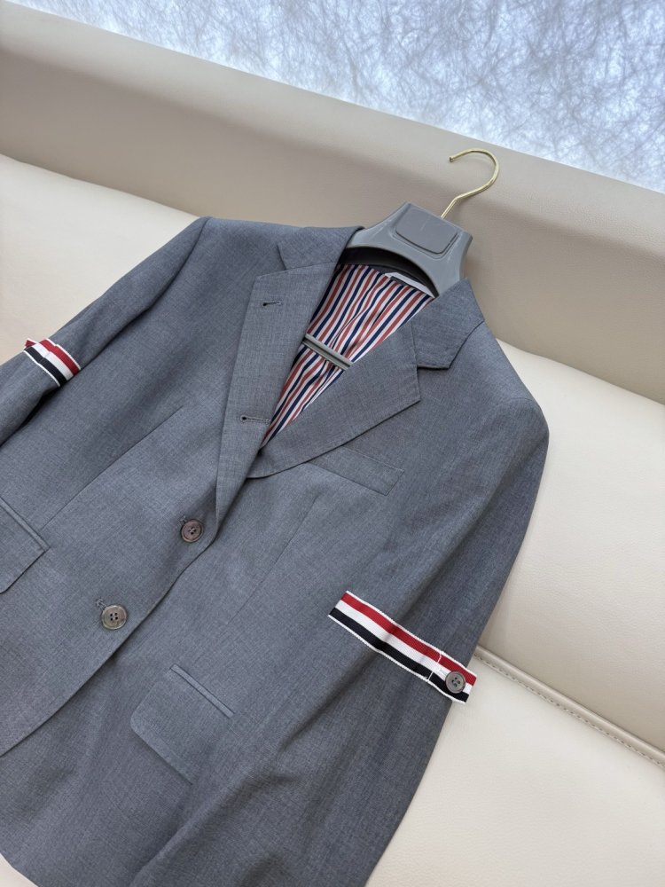 A jacket female фото 7