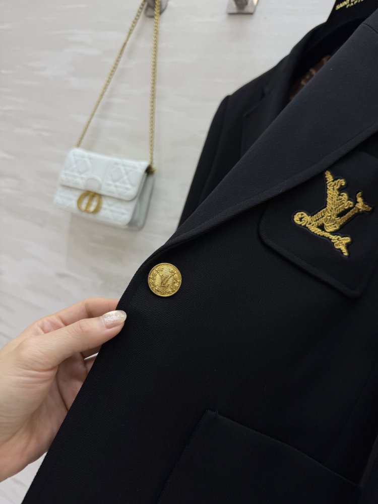 Пиджак женский фото 8