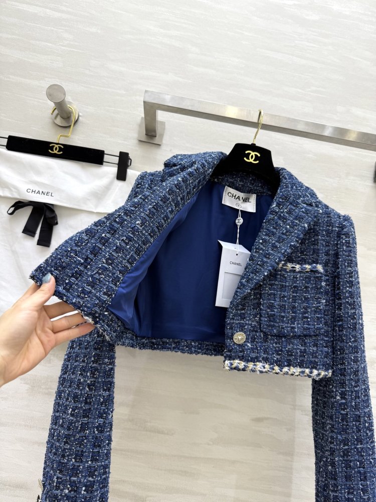 A jacket female фото 8