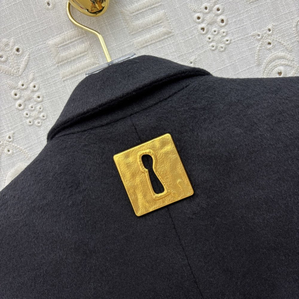 Пиджак женский фото 8