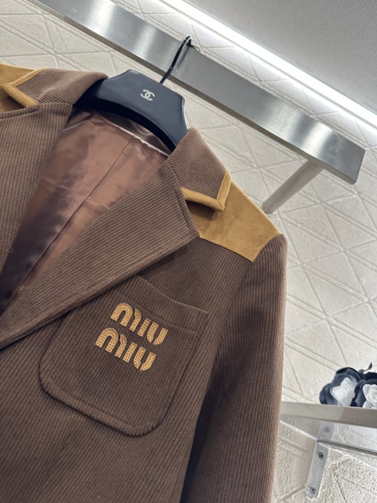 Пиджак женский фото 8