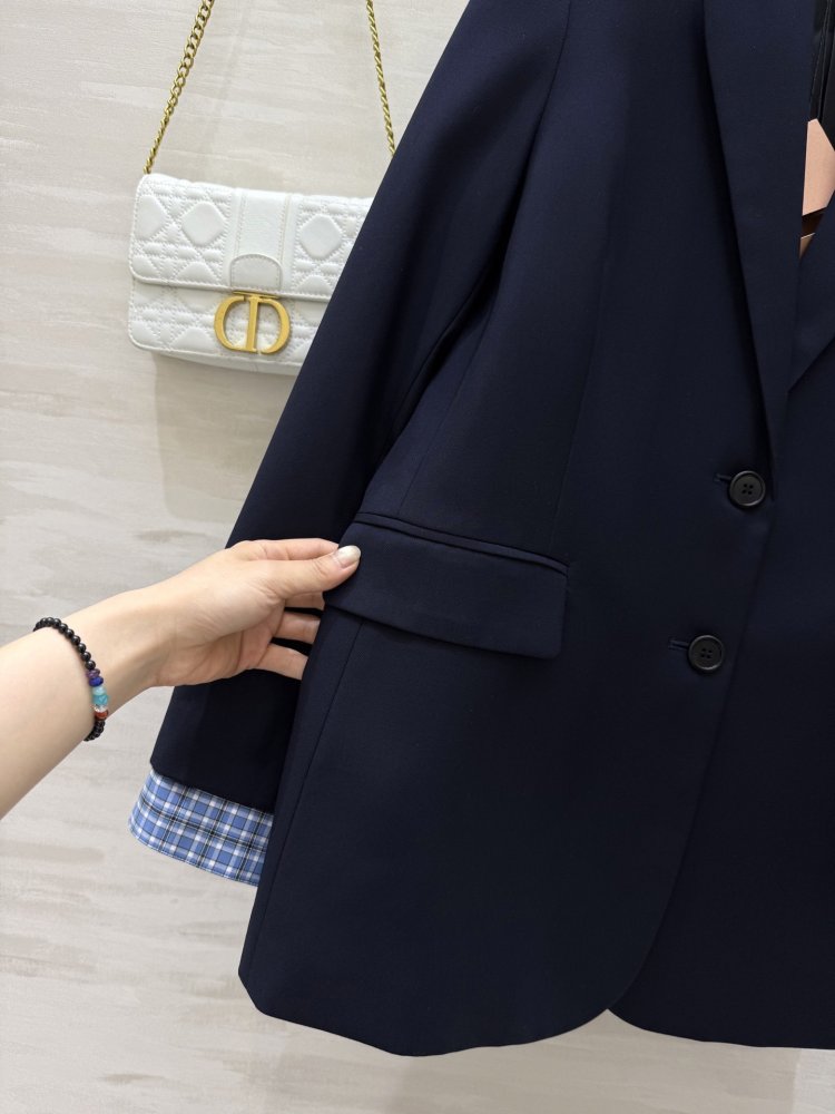 A jacket female фото 8