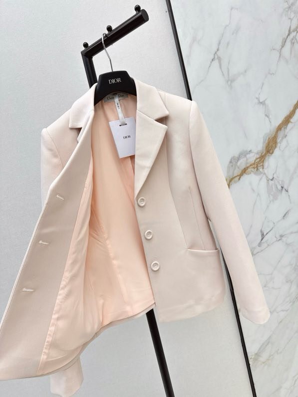 A jacket female фото 9