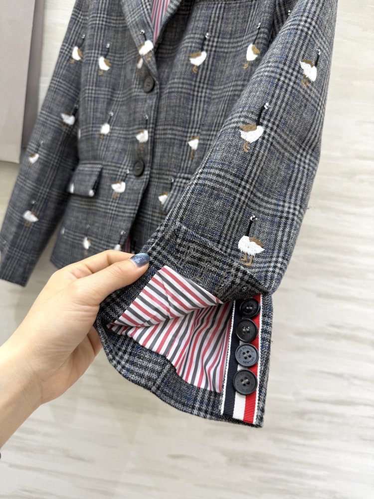 Піджак жіночий фото 9