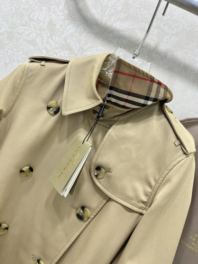 Пятибортное пальто женское фото 2