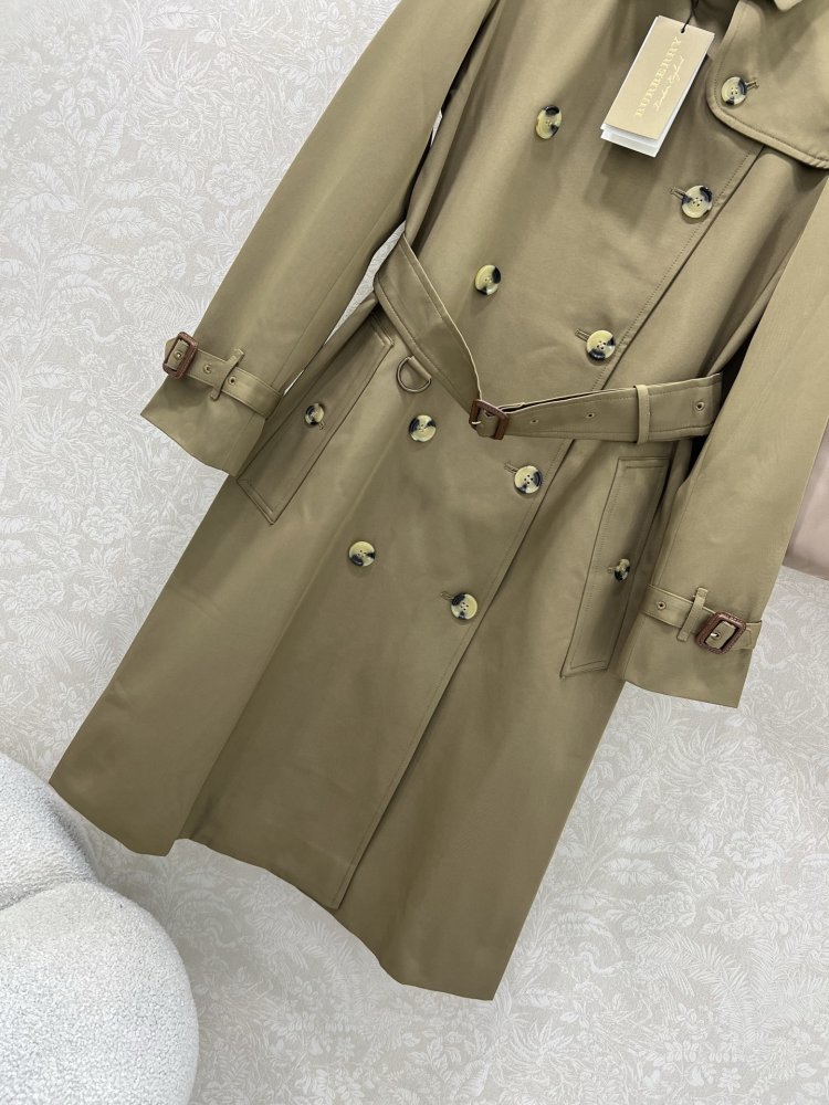 Пятибортное пальто женское фото 4