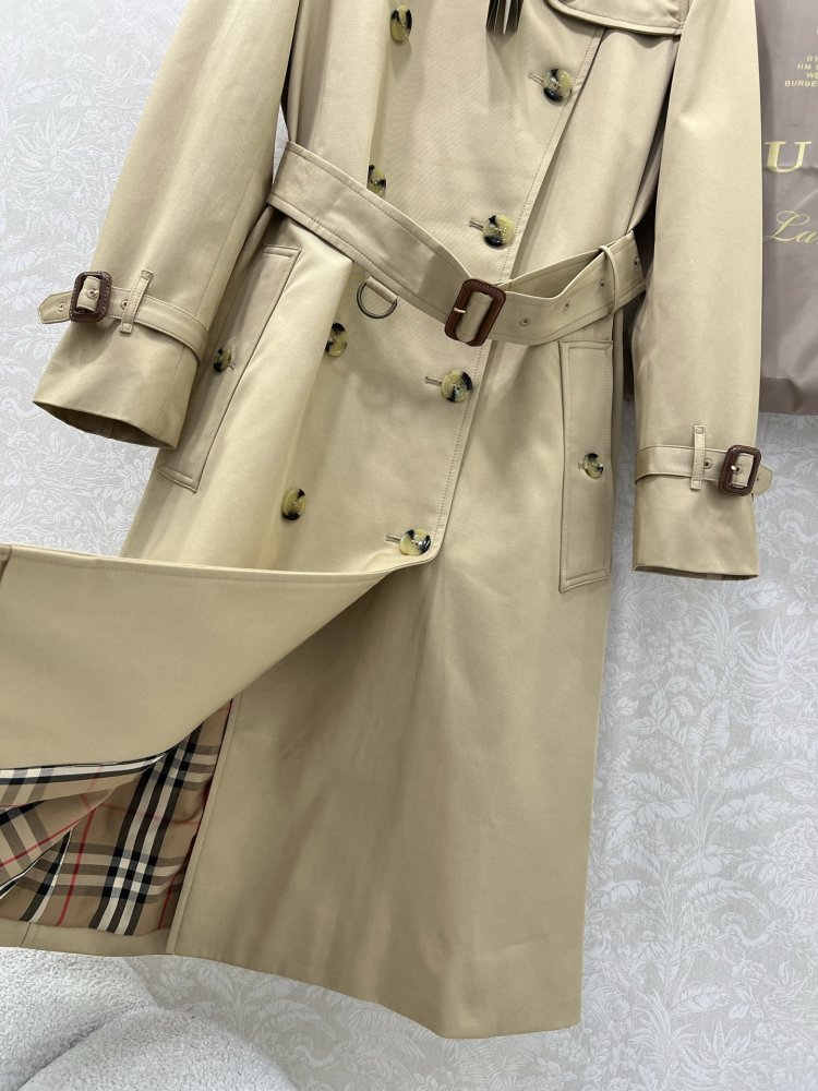 Пятибортное пальто женское фото 5