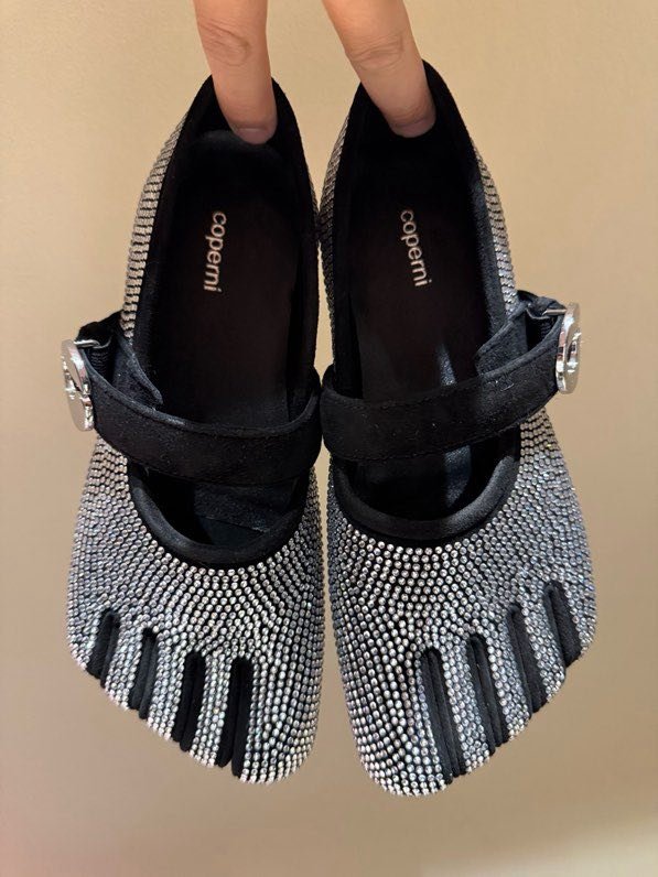 Пятипалые туфлі Coperni на тонкої підошві