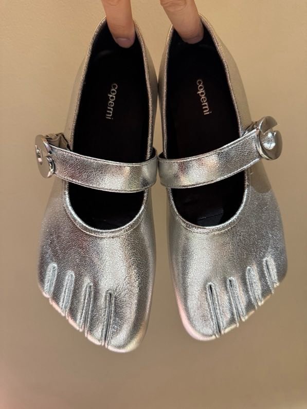 Пятипалые туфлі Coperni на тонкої підошві