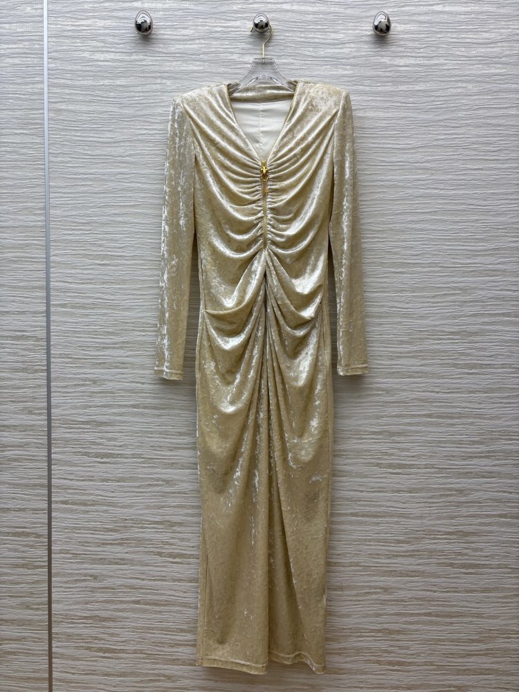 Плаття, Сукня оксамитове