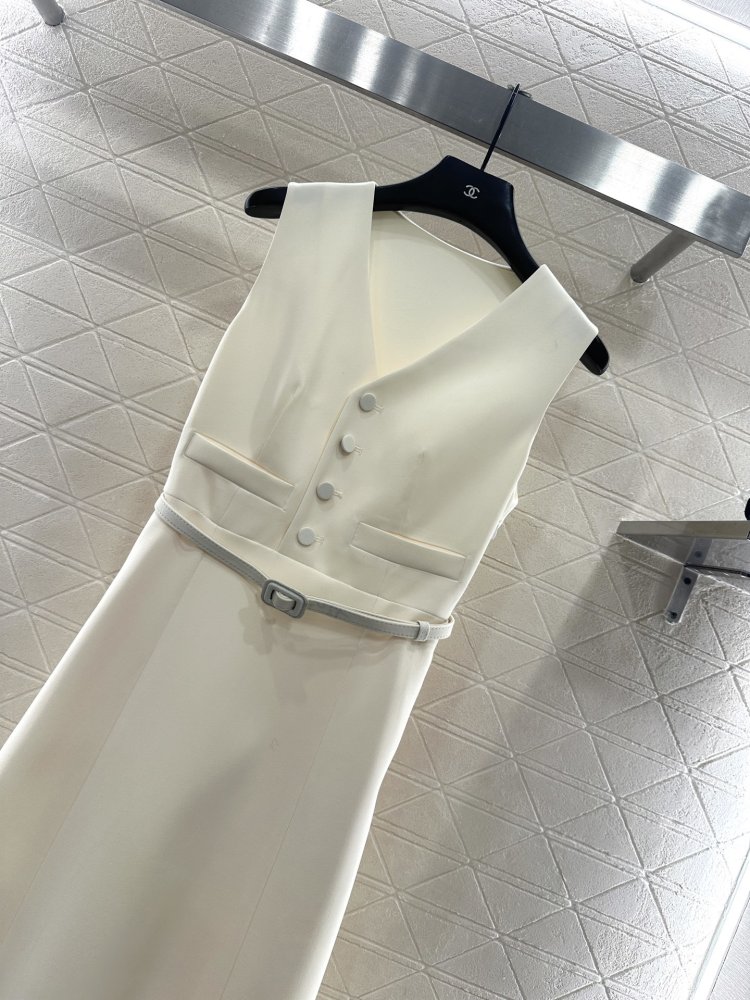 Платье без рукавов с поясом фото 3