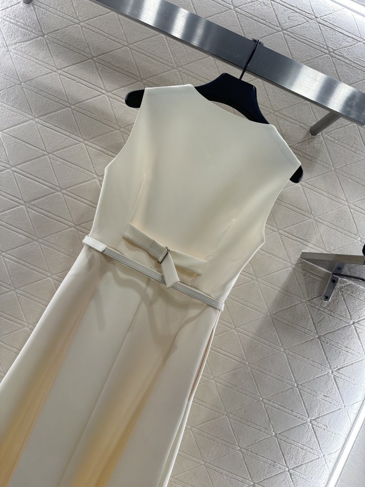 Платье без рукавов с поясом фото 4