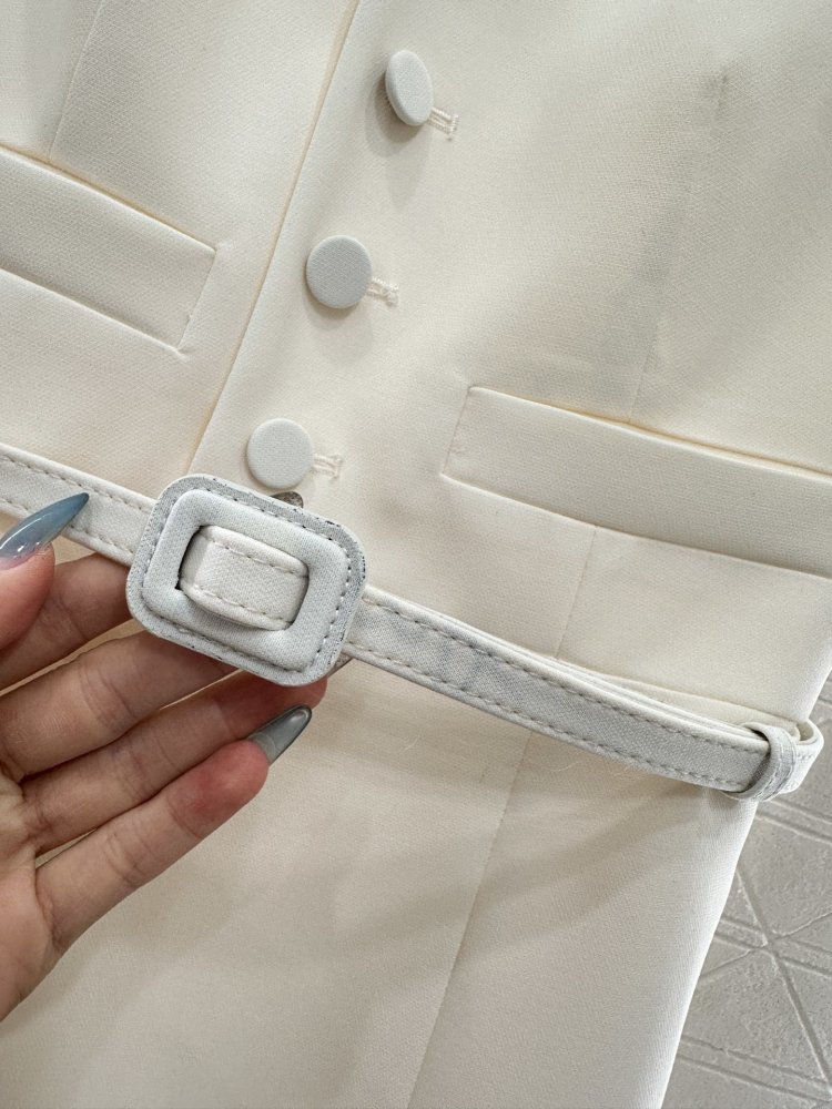 Платье без рукавов с поясом фото 8