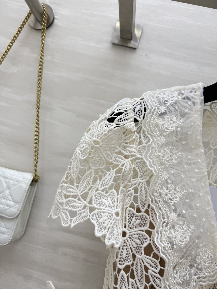 Платье цвета слоновой кости с ажурным кружевом фото 7