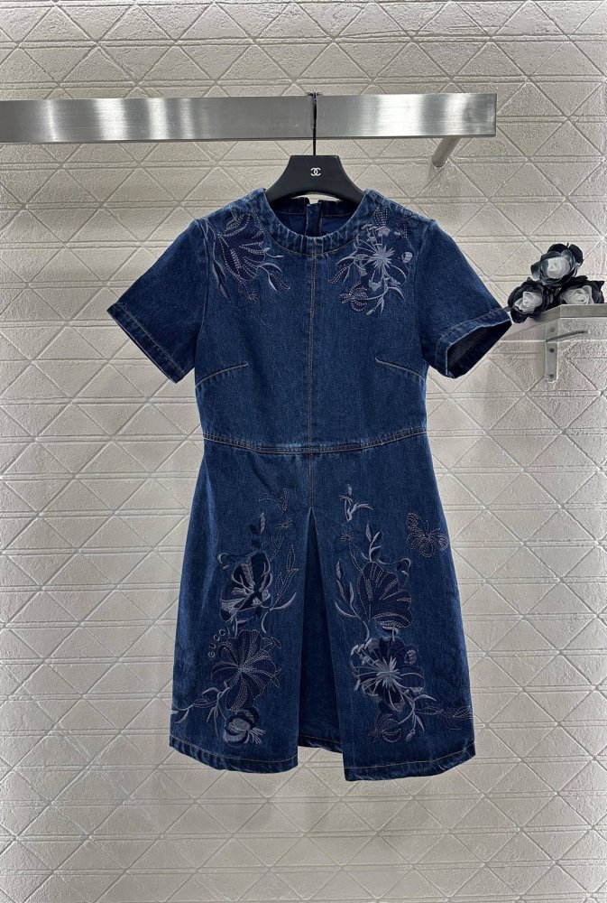 Платье джинсовое