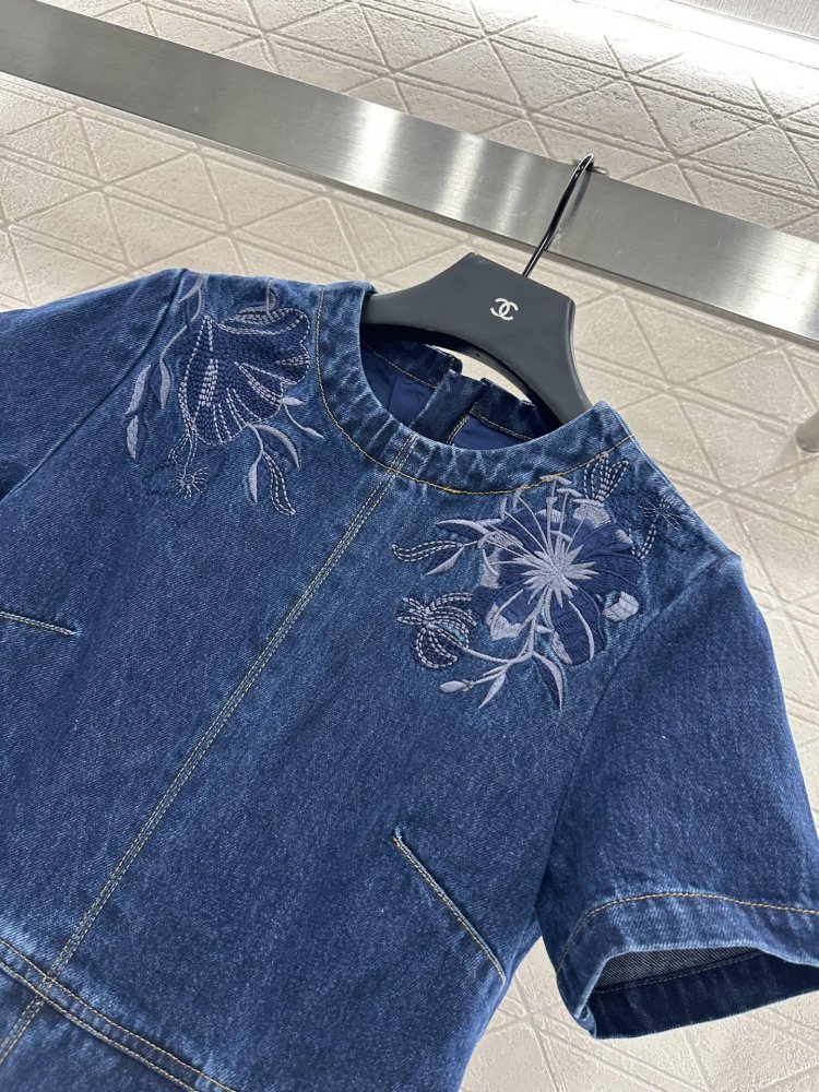 Платье джинсовое фото 7