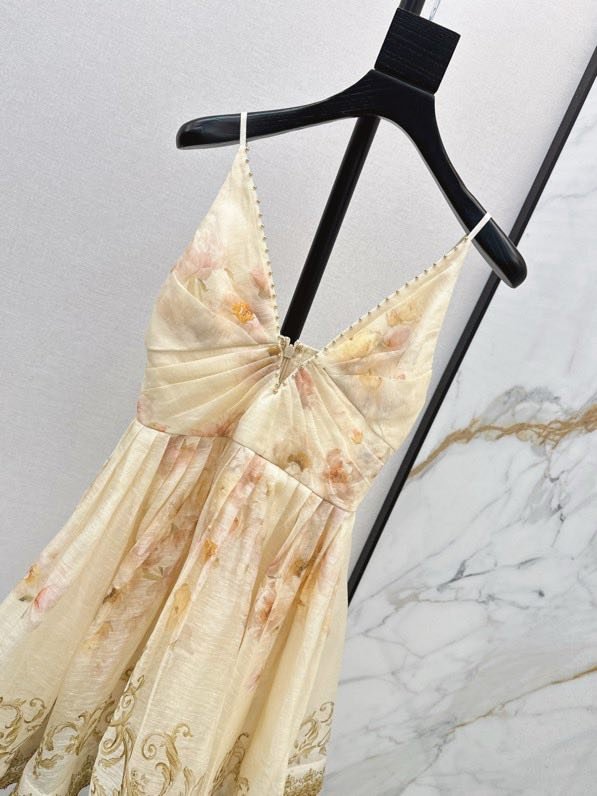 Dress of silks and flax фото 2