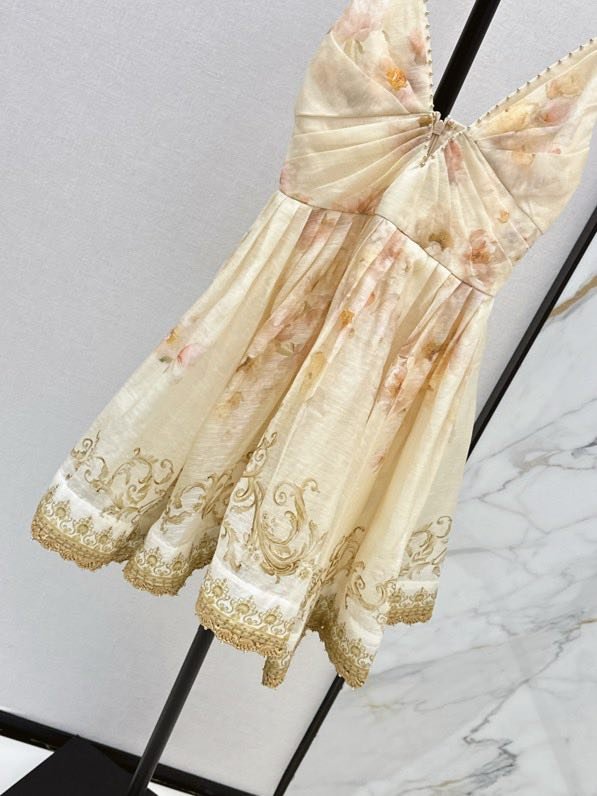 Dress of silks and flax фото 9