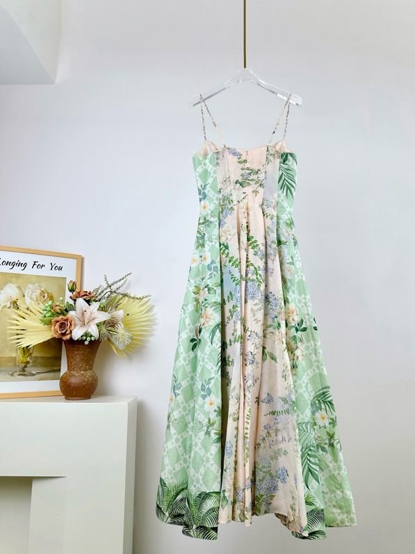 Платье из шелковой и льняной ткани