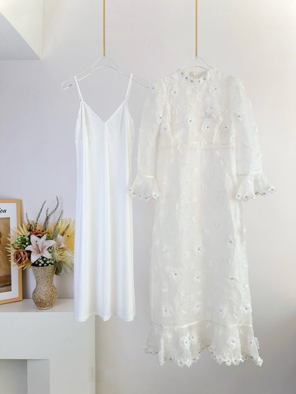 Платье из шелковой и льняной ткани