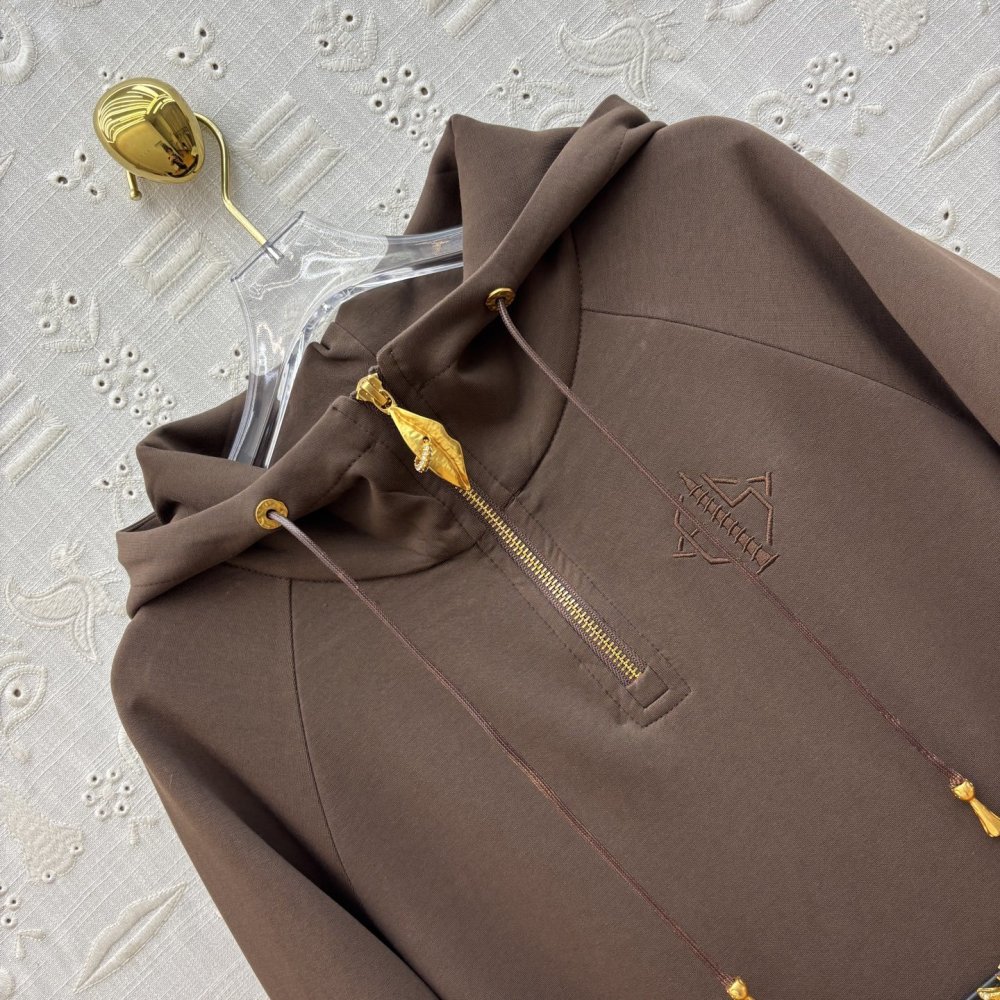 Платье халат с капюшоном фото 4