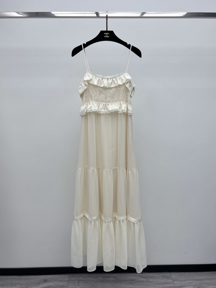 Dress combination from lace finished