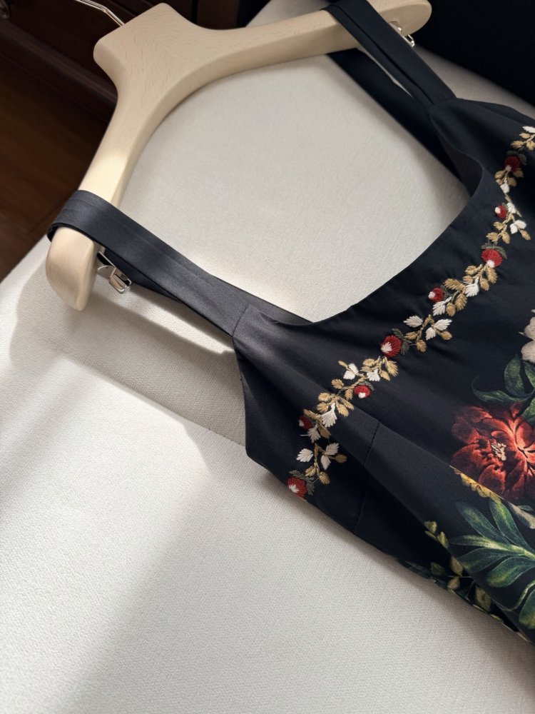 Платье миди с цветочным принтом фото 2