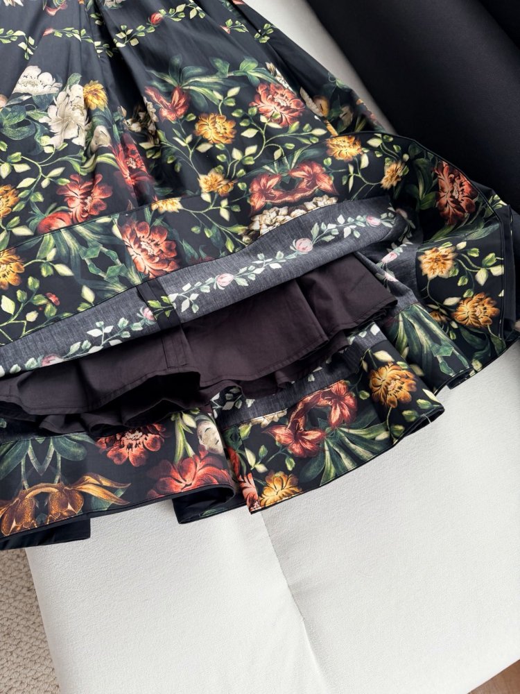 Платье миди с цветочным принтом фото 7