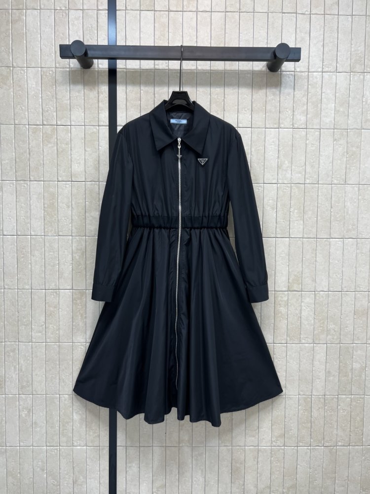 Плаття, Сукня нейлоновое з колекції Early Fall