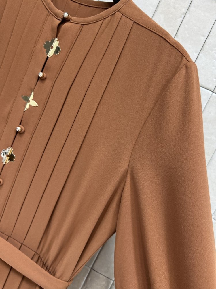 Плаття, Сукня сорочка з круглим вирізом фото 5