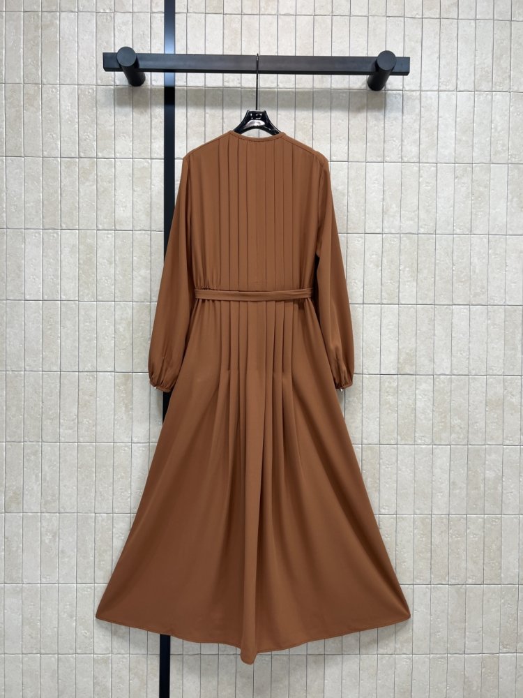 Плаття, Сукня сорочка з круглим вирізом фото 7