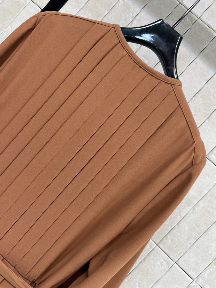 Плаття, Сукня сорочка з круглим вирізом фото 8