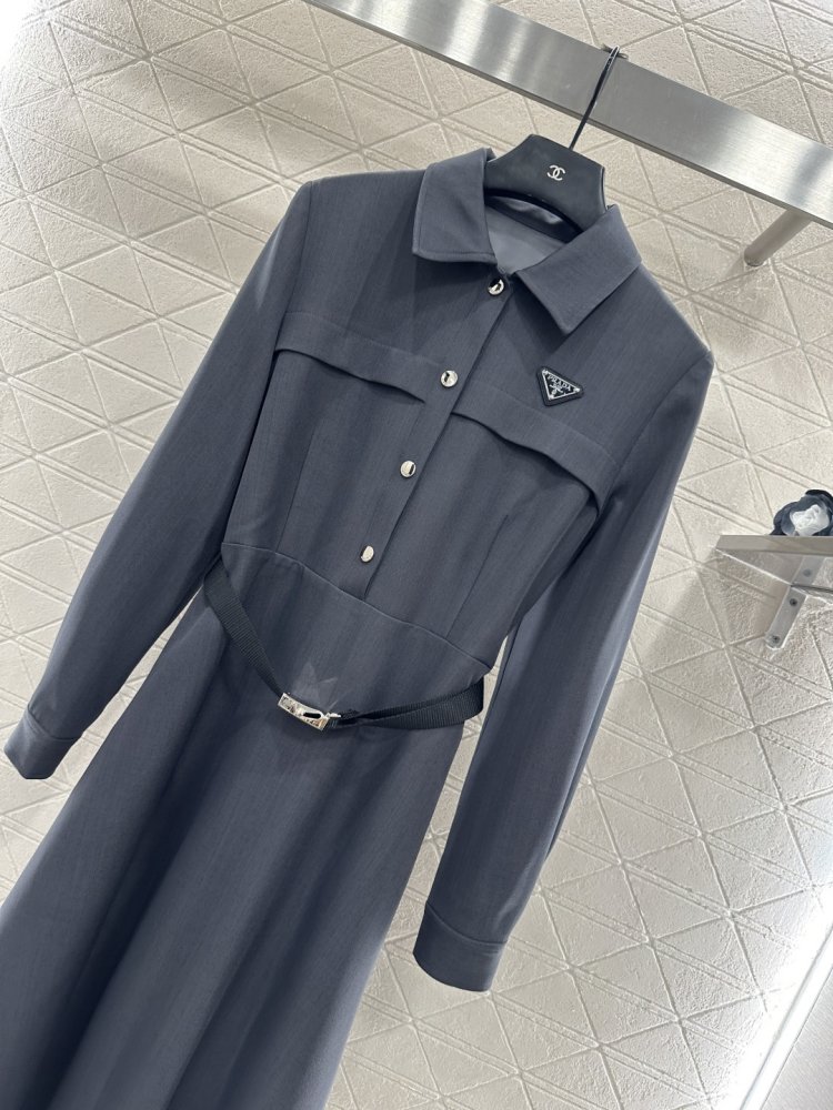 Платье рубашка с воротником и поясом фото 3