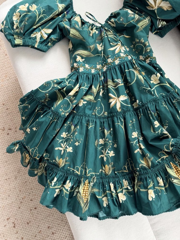 Платье ручной работы с цветочным бисером фото 7