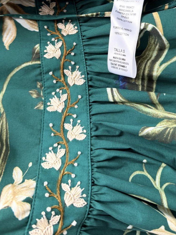 Платье ручной работы с цветочным бисером фото 8