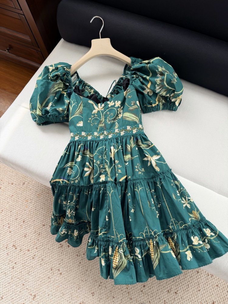 Платье ручной работы с цветочным бисером фото 9