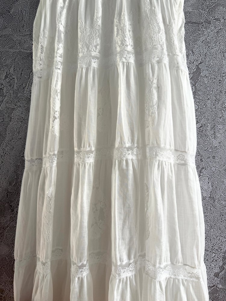 Платье с ажурной вышивкой фото 6